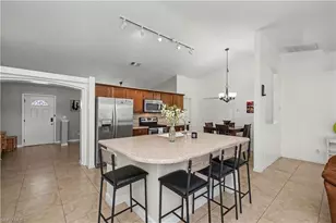 3818 SW 6th Pl, Cape Coral, FL 33914 - Photo 12