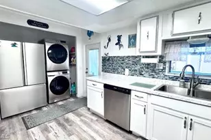 5712 Captain John Smith Loop, North Fort Myers, FL 33917 - Photo 6