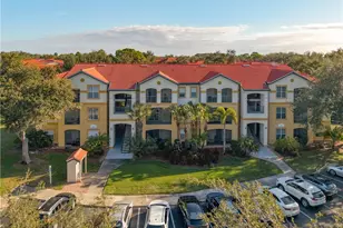 11541 Villa Grand, Fort Myers, FL 33913 - Photo 2