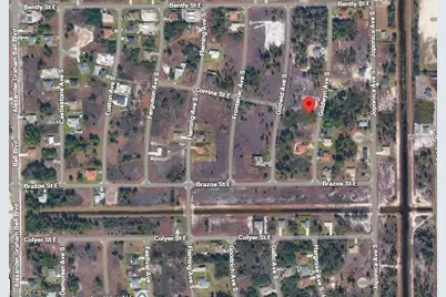 722 Goldwyn Ave S, Lehigh Acres, FL 33974 - Photo 2