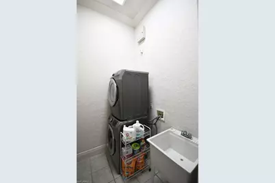 1829 Piccadilly Cir, Cape Coral, FL 33991 - Photo 46