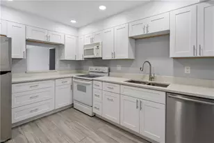 1490 Memoli Ln, Fort Myers, FL 33919 - Photo 4