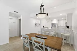 221 9th St S, Naples, FL 34102 - Photo 12