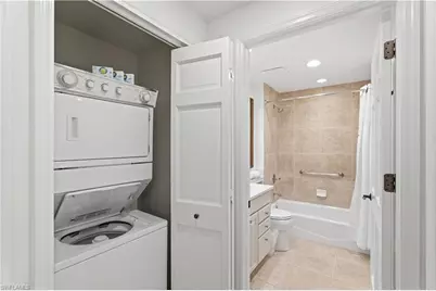 221 9th St S #207, Naples, FL 34102 - Photo 28