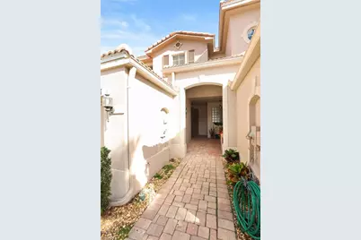 3813 Cherrybrook Loop, Fort Myers, FL 33966 - Photo 2