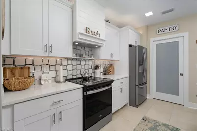 8824 Cascade Price Cir, North Fort Myers, FL 33917 - Photo 10