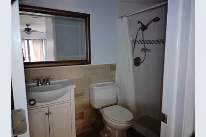 804 SW 47th Ter #202, Cape Coral, FL 33914 - Photo 4