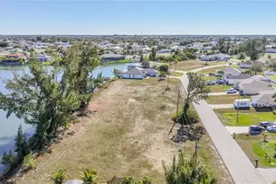 1235 NW 20th Pl, Cape Coral, FL 33993 - Photo 22