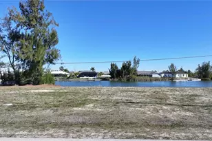 1235 NW 20th Pl, Cape Coral, FL 33993 - Photo 18