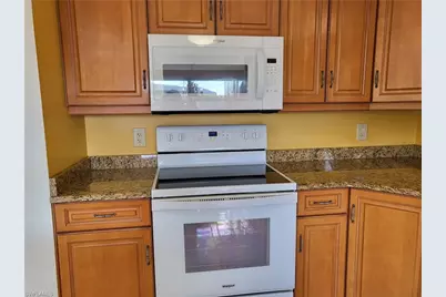 1914 SE 40th Ter #106, Cape Coral, FL 33904 - Photo 10