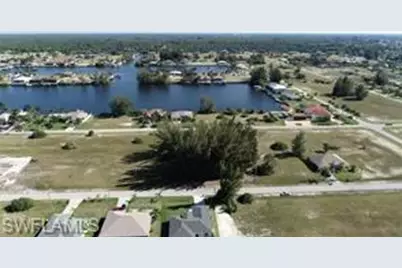 2825 NW 45th Pl, Cape Coral, FL 33993 - Photo 8