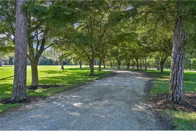 6941 Hunters Rd, Naples, FL 34109 - Photo 8