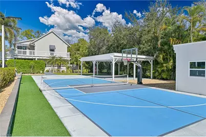 6941 Hunters Rd, Naples, FL 34109 - Photo 10