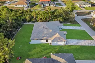 706 Homer Ave S, Lehigh Acres, FL 33973 - Photo 32