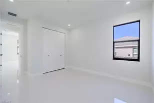 1116 NW 21st Pl, Cape Coral, FL 33993 - Photo 12