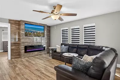 113 SE 41st St, Cape Coral, FL 33904 - Photo 2