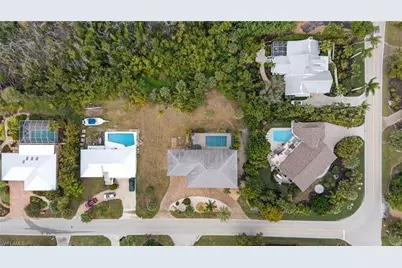 1379 Albatross Rd, Sanibel, FL 33957 - Photo 48