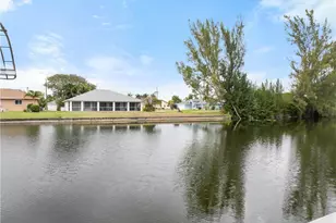 2224 SE 6th Ave, Cape Coral, FL 33990 - Photo 34