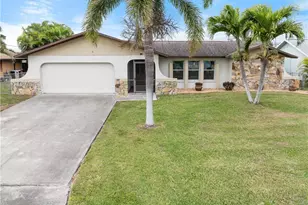2224 SE 6th Ave, Cape Coral, FL 33990 - Photo 4