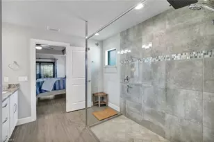 306 SW 28th Terrace, Cape Coral, FL 33914 - Photo 16