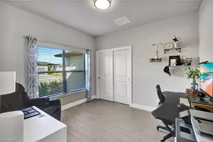 306 SW 28th Terrace, Cape Coral, FL 33914 - Photo 20