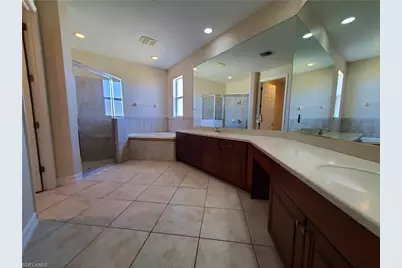 1249 NW 37th Ave, Cape Coral, FL 33993 - Photo 14