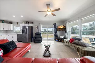 1053 Lock Ln SW, Moore Haven, FL 33471 - Photo 10