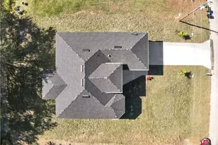 442 Poplar St, Lehigh Acres, FL 33974 - Photo 4