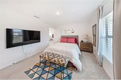 4309 NE 8th Ct, Cape Coral, FL 33909 - Photo 12