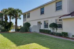 16570 Crownsbury Way, Fort Myers, FL 33908 - Photo 4