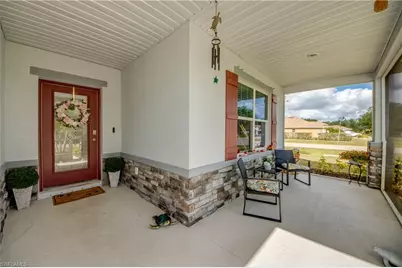 640 Encarnacion St, Punta Gorda, FL 33983 - Photo 2