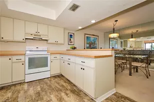 5510 SW 4th Pl, Cape Coral, FL 33914 - Photo 14