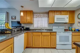 309 Nicholas Pkwy W, Cape Coral, FL 33991 - Photo 6