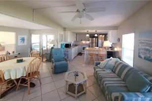 938 Lazy Ln, North Fort Myers, FL 33917 - Photo 6