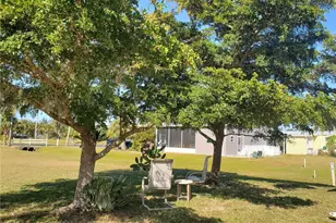 938 Lazy Ln, North Fort Myers, FL 33917 - Photo 28