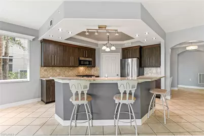 11073 Harbour Yacht Ct #2, Fort Myers, FL 33908 - Photo 8