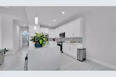 2214 SE 27th Ter, Cape Coral, FL 33904 - Photo 20