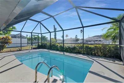 102 SE 42nd St, Cape Coral, FL 33904 - Photo 28