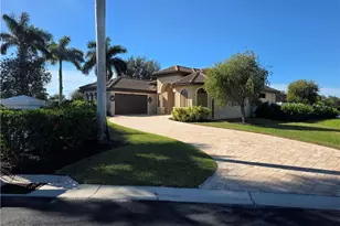 2406 Kismet Lakes Ln, Cape Coral, FL 33993 - Photo 4