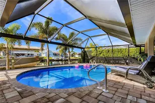 1102 SE 21st Ave, Cape Coral, FL 33990 - Photo 4