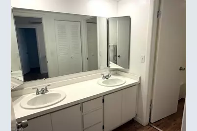1406 Park Shore Cir #3, Fort Myers, FL 33901 - Photo 18