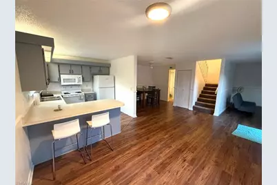 1406 Park Shore Cir #3, Fort Myers, FL 33901 - Photo 2