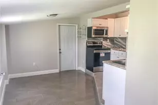 305 Bougainvillea Rd W, Lehigh Acres, FL 33936 - Photo 8