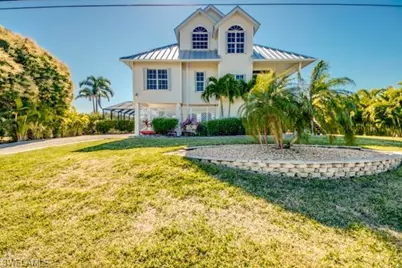 4041 Galt Island Ave, Saint James City, FL 33956 - Photo 2