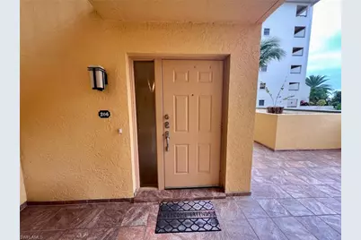 4015 SE 20th Pl #206, Cape Coral, FL 33904 - Photo 2