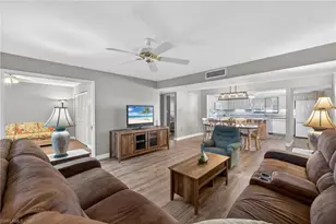 4384 Bowsprit Ct, Fort Myers, FL 33919 - Photo 4