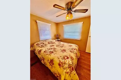 622 Vista Dr, North Fort Myers, FL 33917 - Photo 18