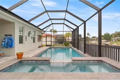811 SE 33rd Ter, Cape Coral, FL 33904 - Photo 34