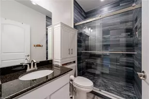 811 SE 33rd Terrace, Cape Coral, FL 33904 - Photo 26