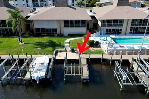 4025 SE 19th Pl, Cape Coral, FL 33904 - Photo 2